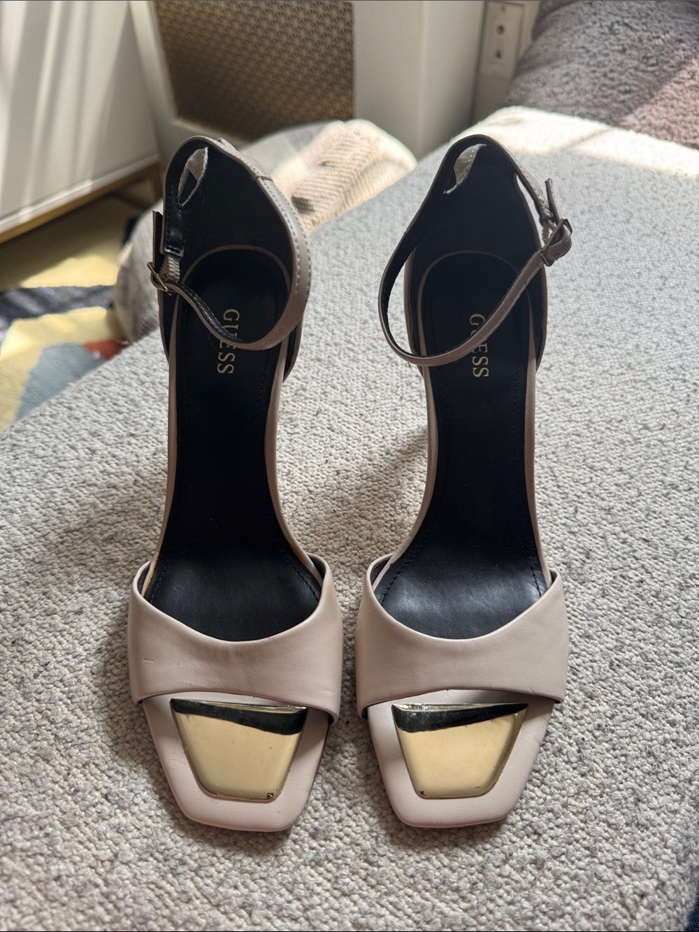 GUESS Womens 9.5M Nude Ankle Strap Heels Gold Cap Toe Dress Sandals Pumps